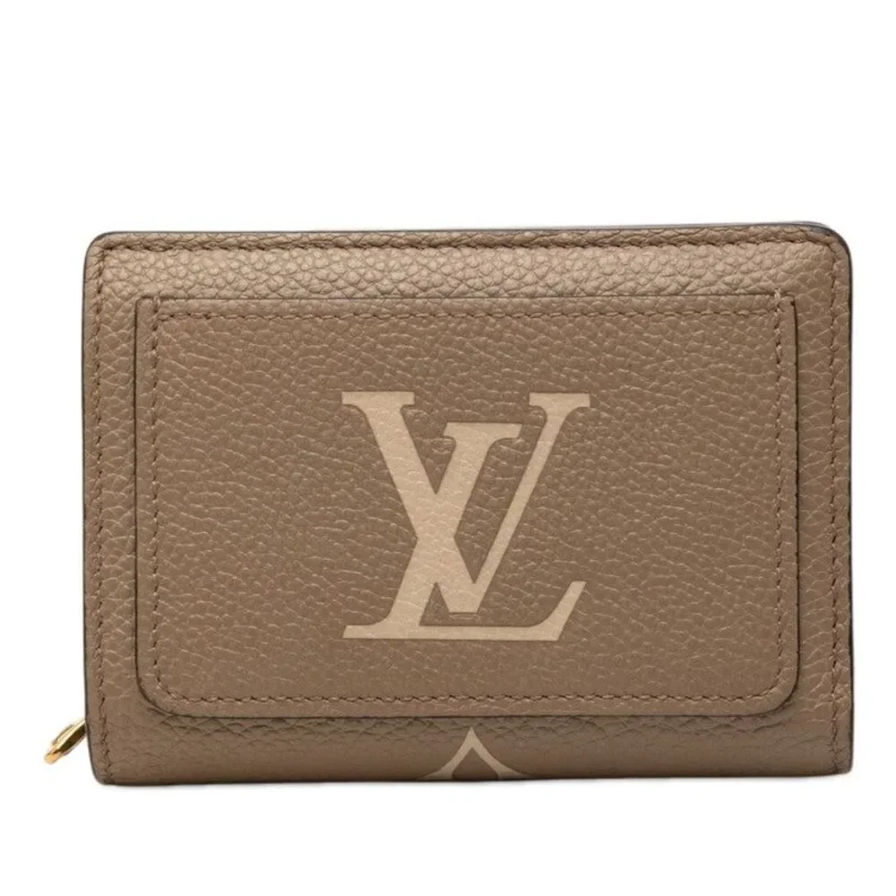 Louis Vuitton Porte Feuille Clea Wallet